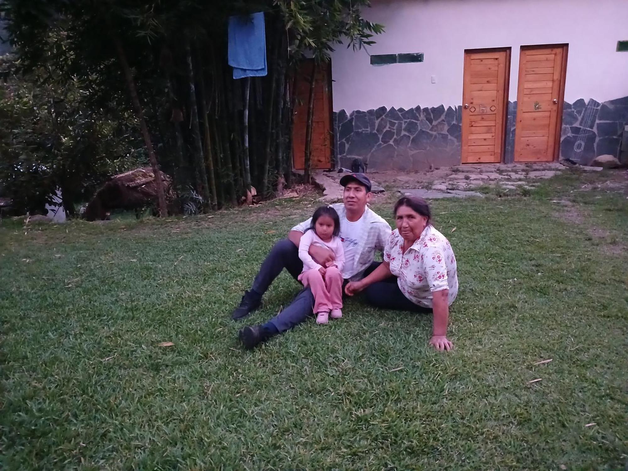 Lia B&B Lucmabamba Sahuayaco Exterior foto